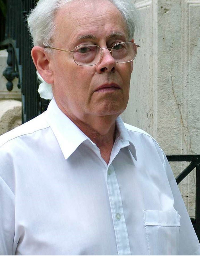 devai tibor kiallitas portre