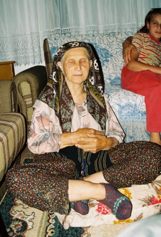 bek_2003_300.jpg